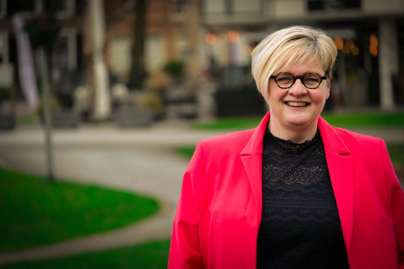 ViA Mathilda-Online Office Manager